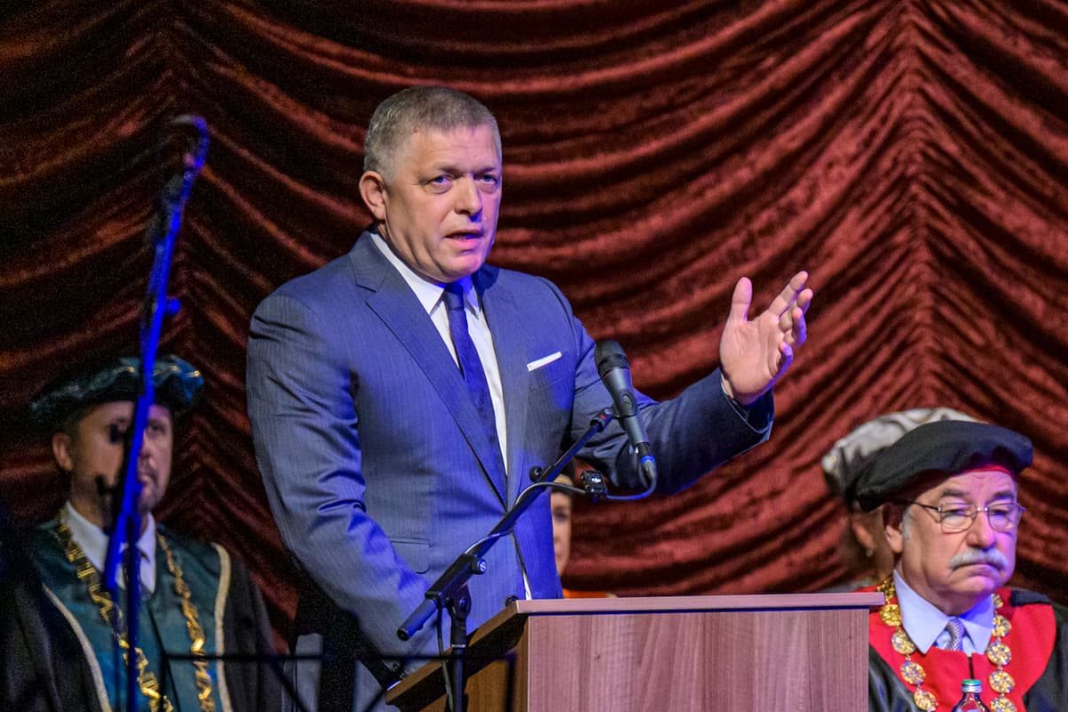 Robert Fico vystupuje s prejavom počas slávnostného otvorenia nového akademického roka na Prešovskej univerzite v Prešove v utorok 23. septembra 2025. Foto: Veronika Mihaliková/TASR