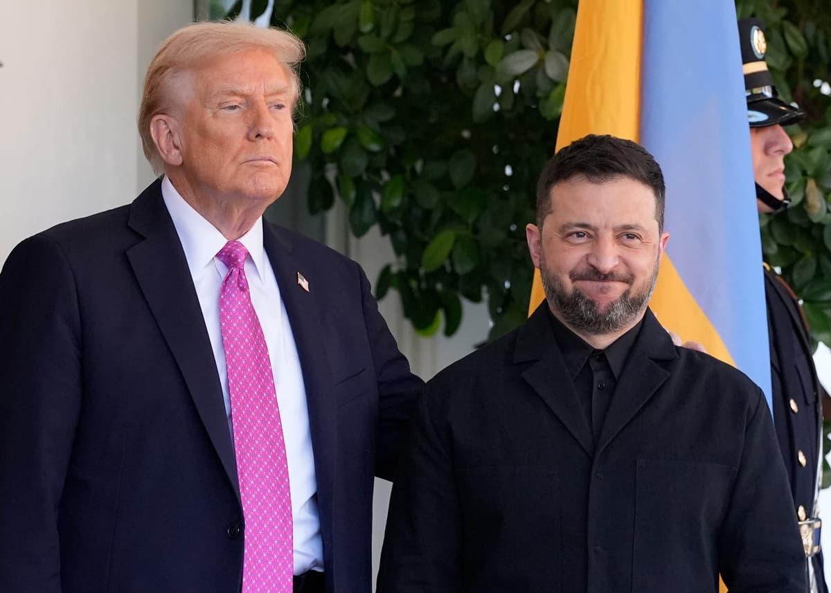 Donald Trump a Volodymyr Zelenskyj. Foto: TASR/AP.