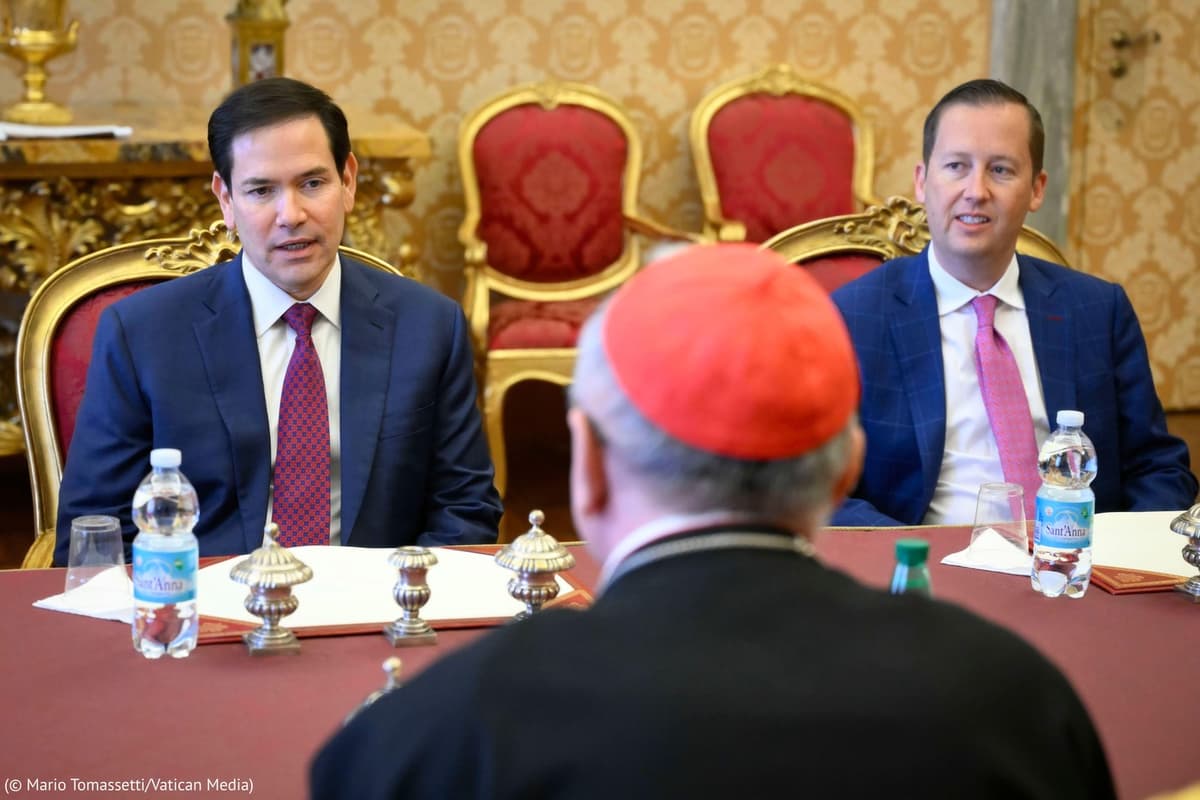 Minister zahraničia Marco Rubio a kardinál Pietro Parolin. Foto: American Photo Archive / Alamy / Profimedia