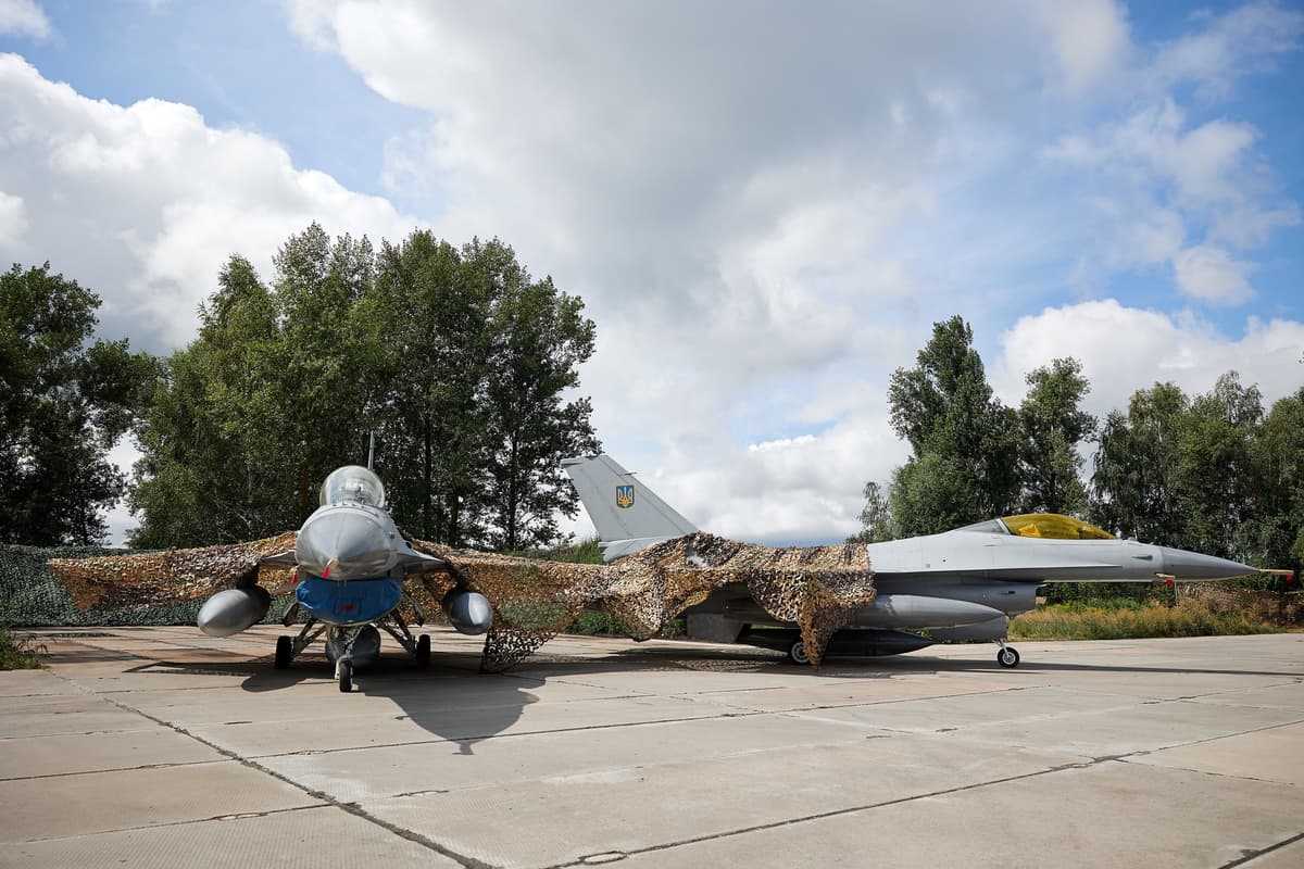 Ukrajinské stíhačky F-16. Foto: Facebook/Volodymyr Zelenskyj