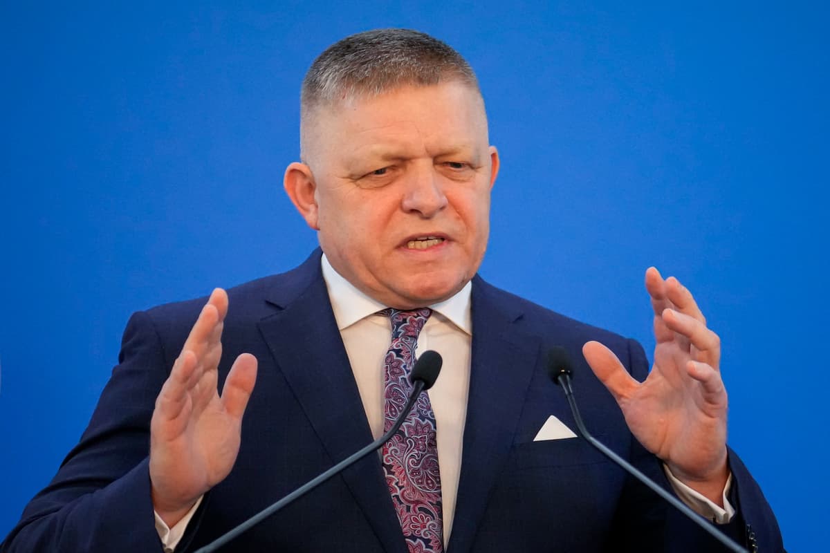 Robert Fico počas návštevy Rumunska. Foto TASR/AP