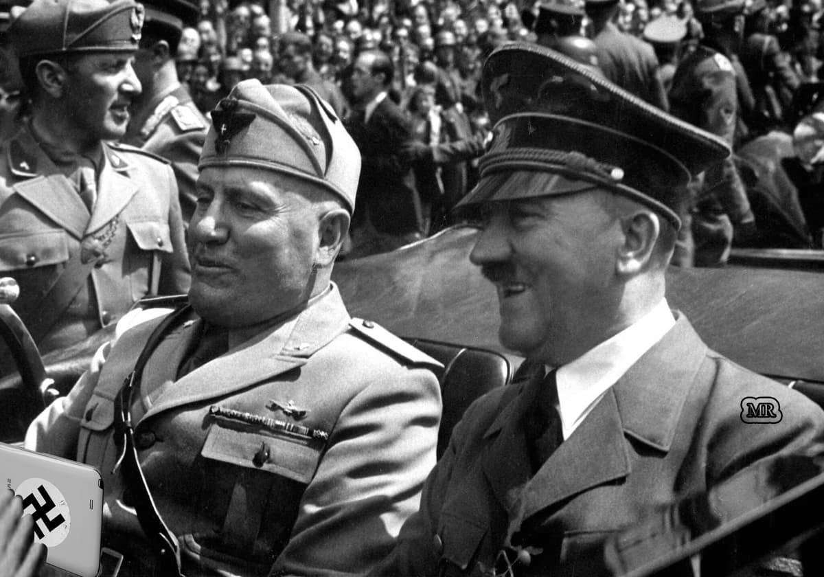 Benito Mussolini a Aolf Hitler. Foto: Flickr.com/Jeanne Darq