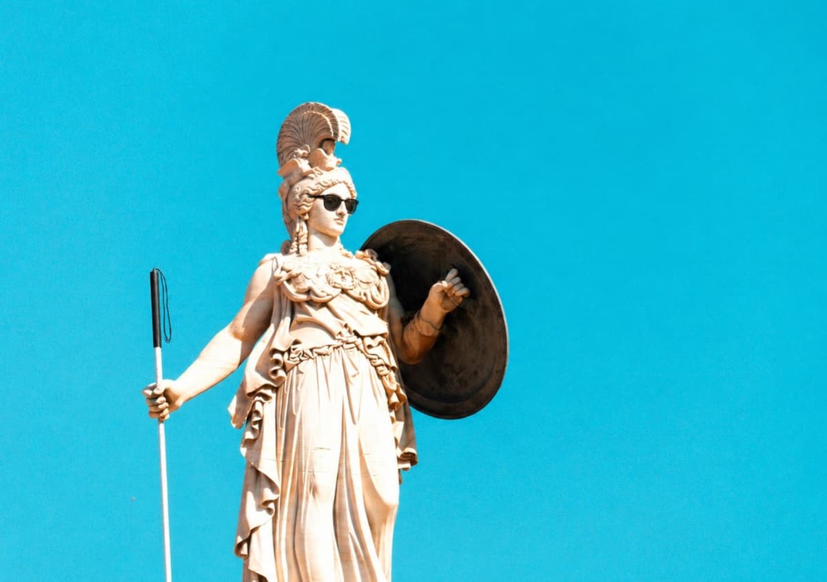 Socha bohyne Atény so slepeckou paličkou. Foto Pexels.com/ChatGPT