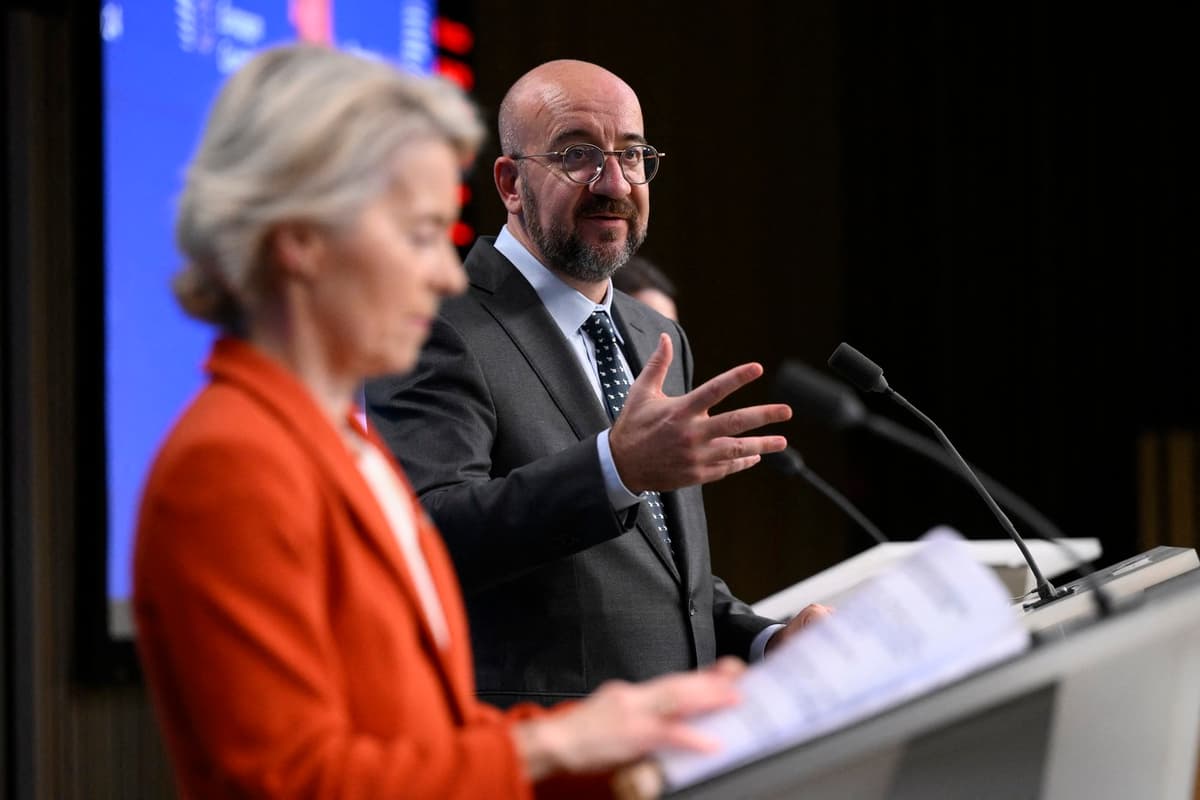 Charles Michel a Ursula von der Leyenová. Foto: JOHN THYS / AFP / AFP / Profimedia