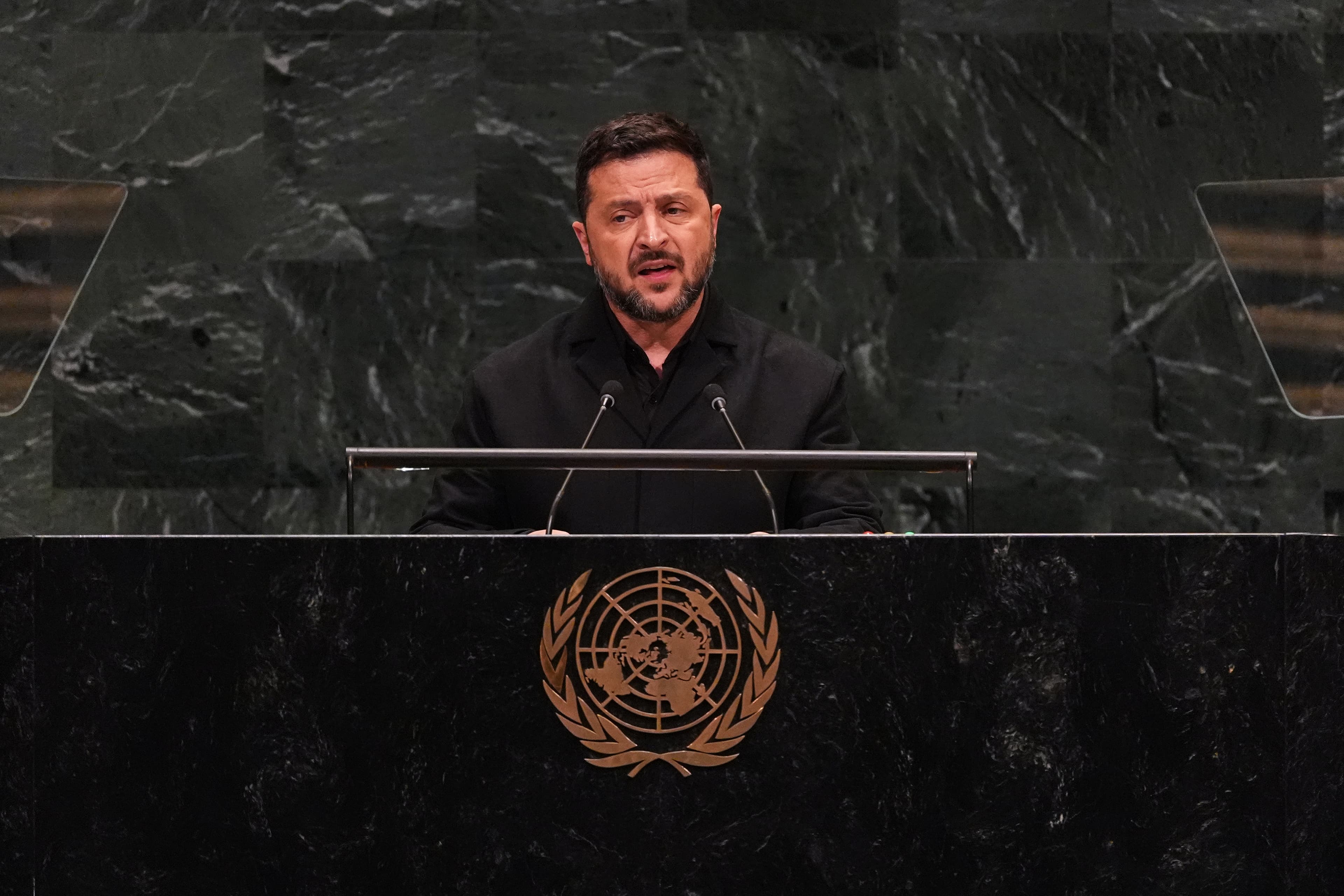 Volodymyr Zelenskyj na 81. zasadnutí Valného zhromaždenia OSN. Foto:TASR/AP Photo/Heather Khalifa