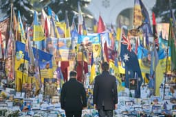 Volodymyr Zelenskyj a Mark Rutte si v Kyjeve uctili pamiatku padlých ukrajinských vojakov – 3. februára 2026. Foto: AA/ABACA / Abaca Press / Profimedia