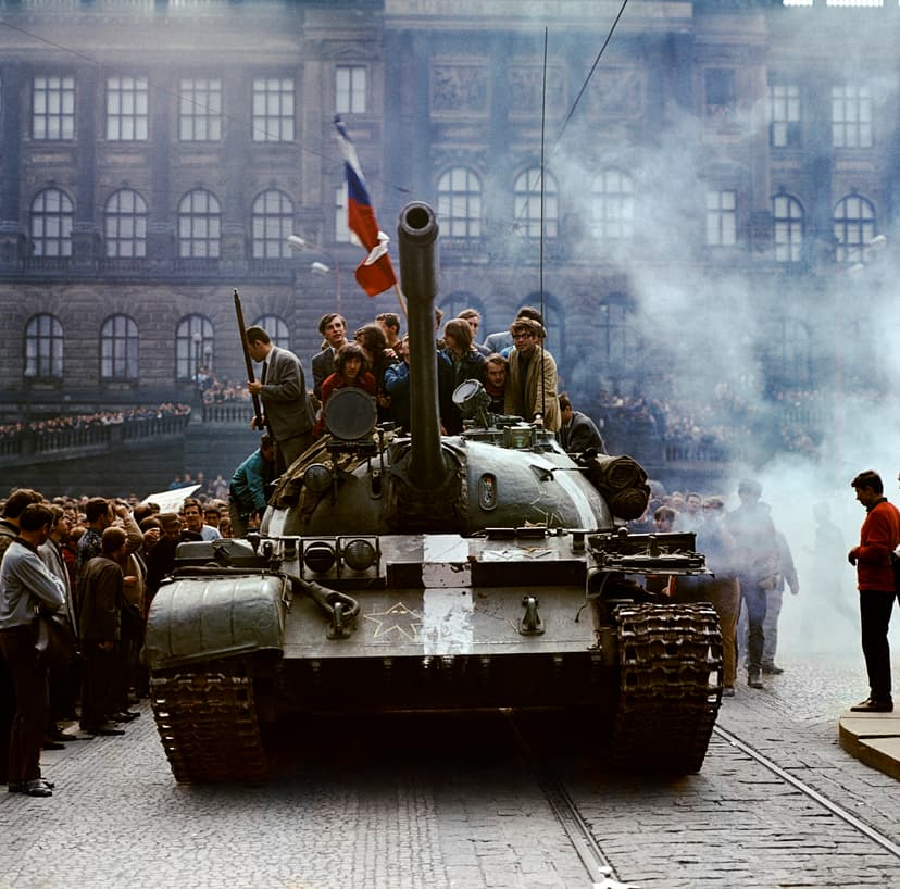 Vojská varšavskej zmluvy v Prahe. Foto: ČTK / Hajský Libor / Profimedia